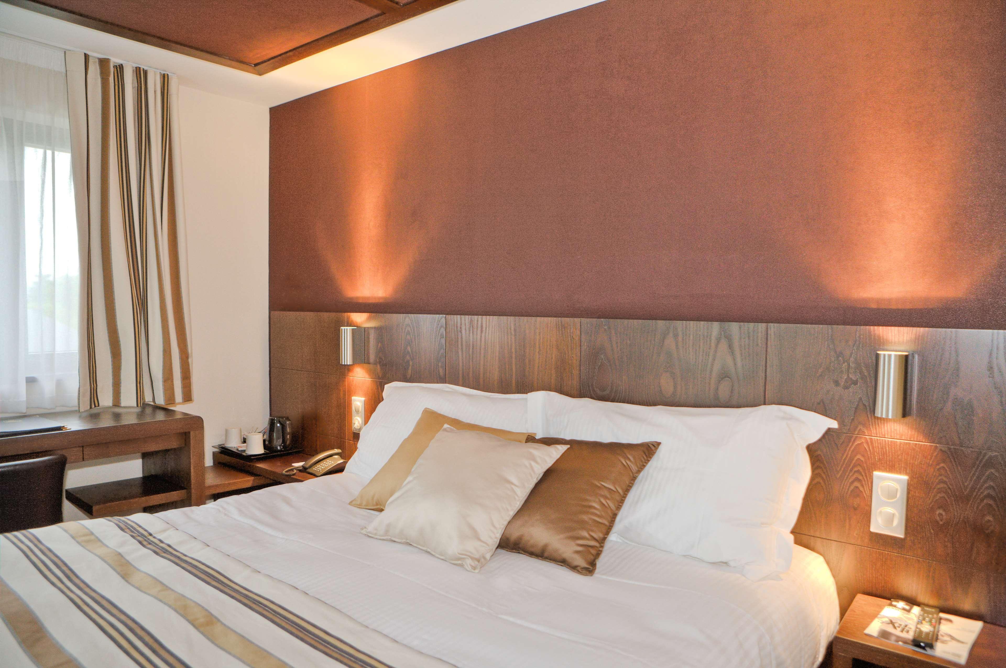 Best Western Plus Hotel Des Francs Soissons Exterior photo