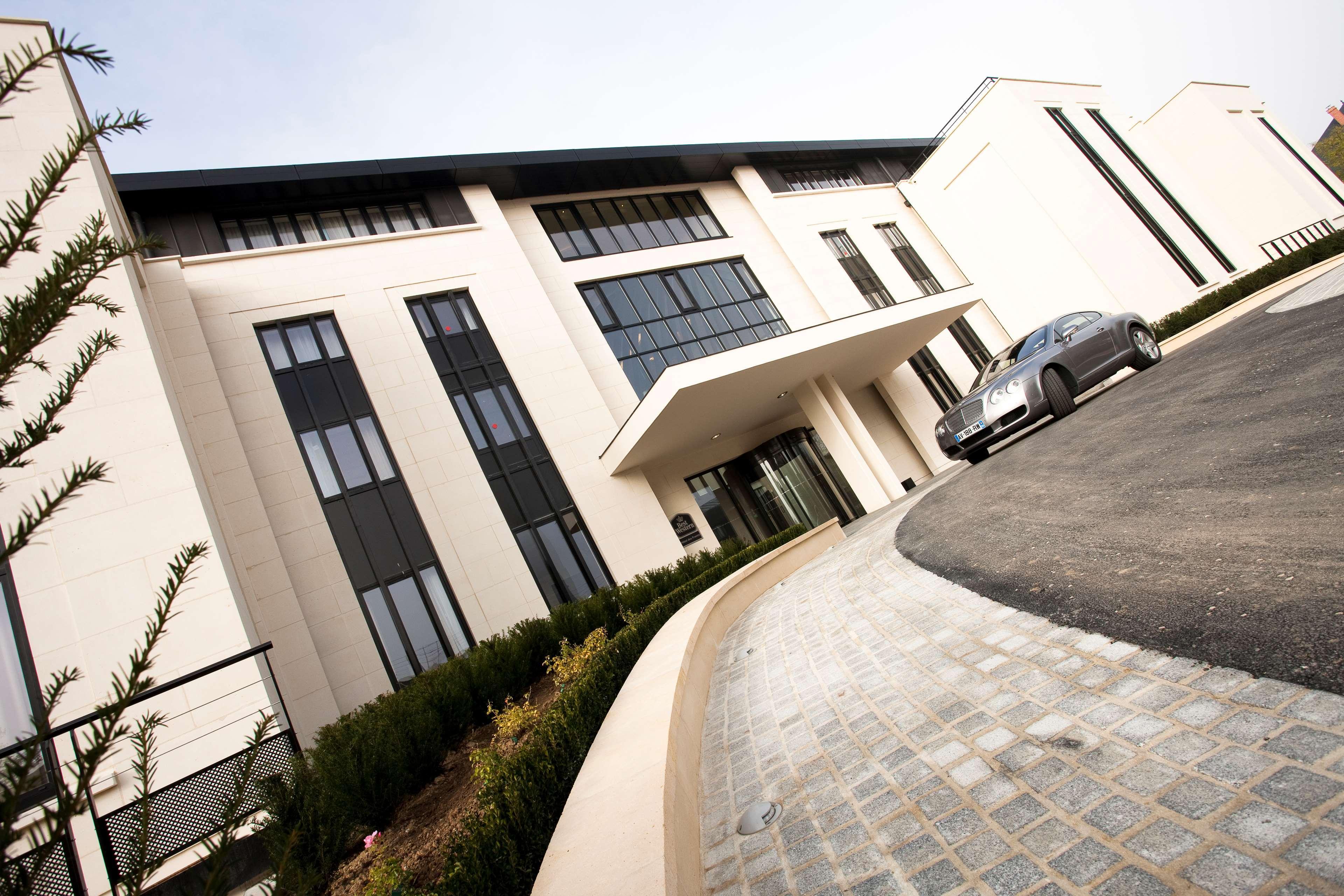 Best Western Plus Hotel Des Francs Soissons Exterior photo